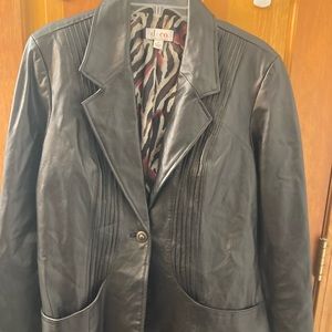 Women’s large leather jacket size large